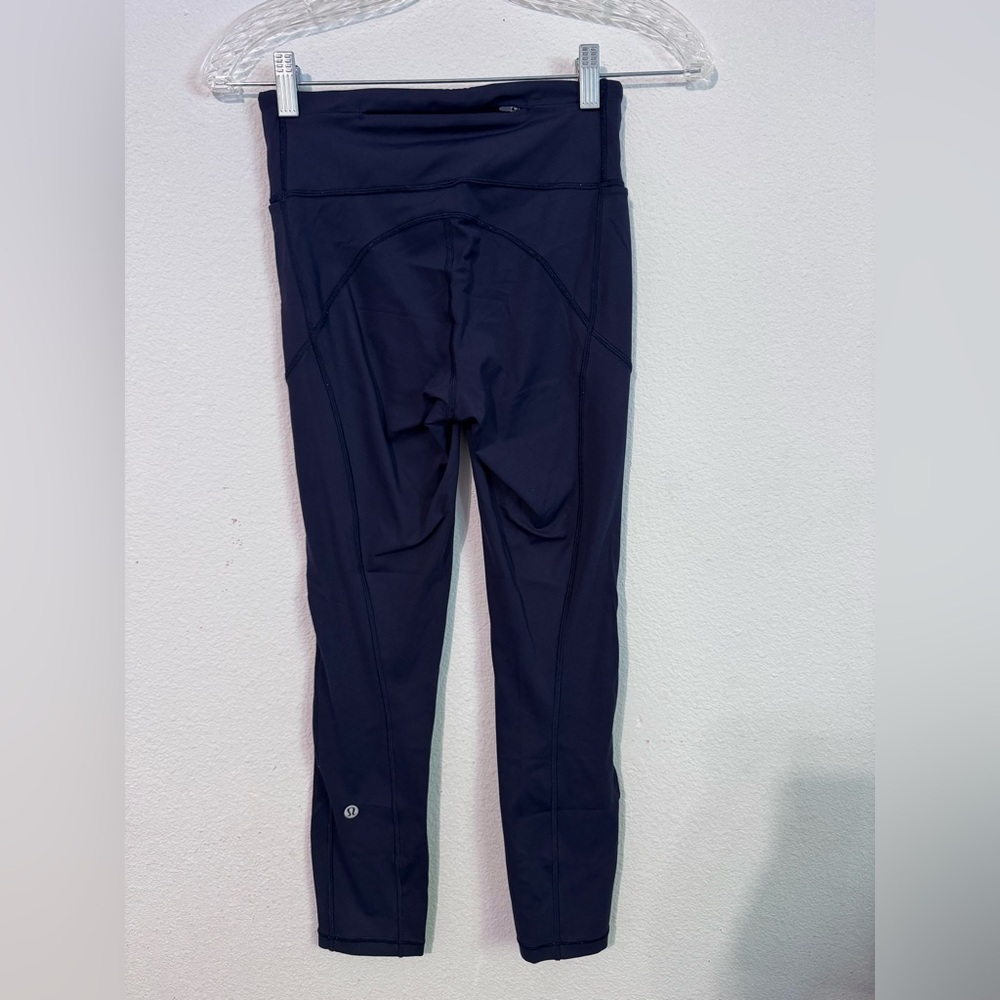 Lululemon leggings - Picture 7 of 11